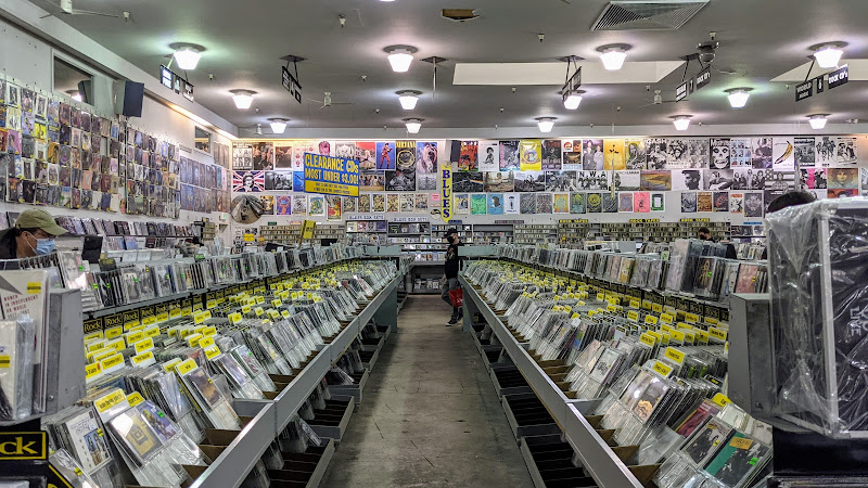 Amoeba Music gallery photo 2