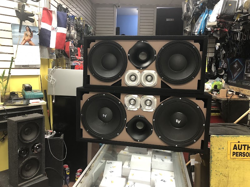 Barry's Stereo & Sound gallery photo 1