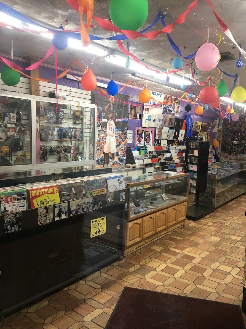 Charlie's One Stop Records gallery photo 1