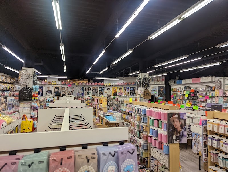 K-Pop Music Town gallery photo 1