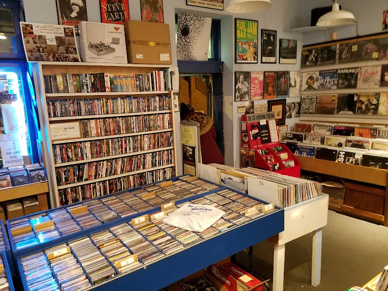 Music Box Records gallery photo 1