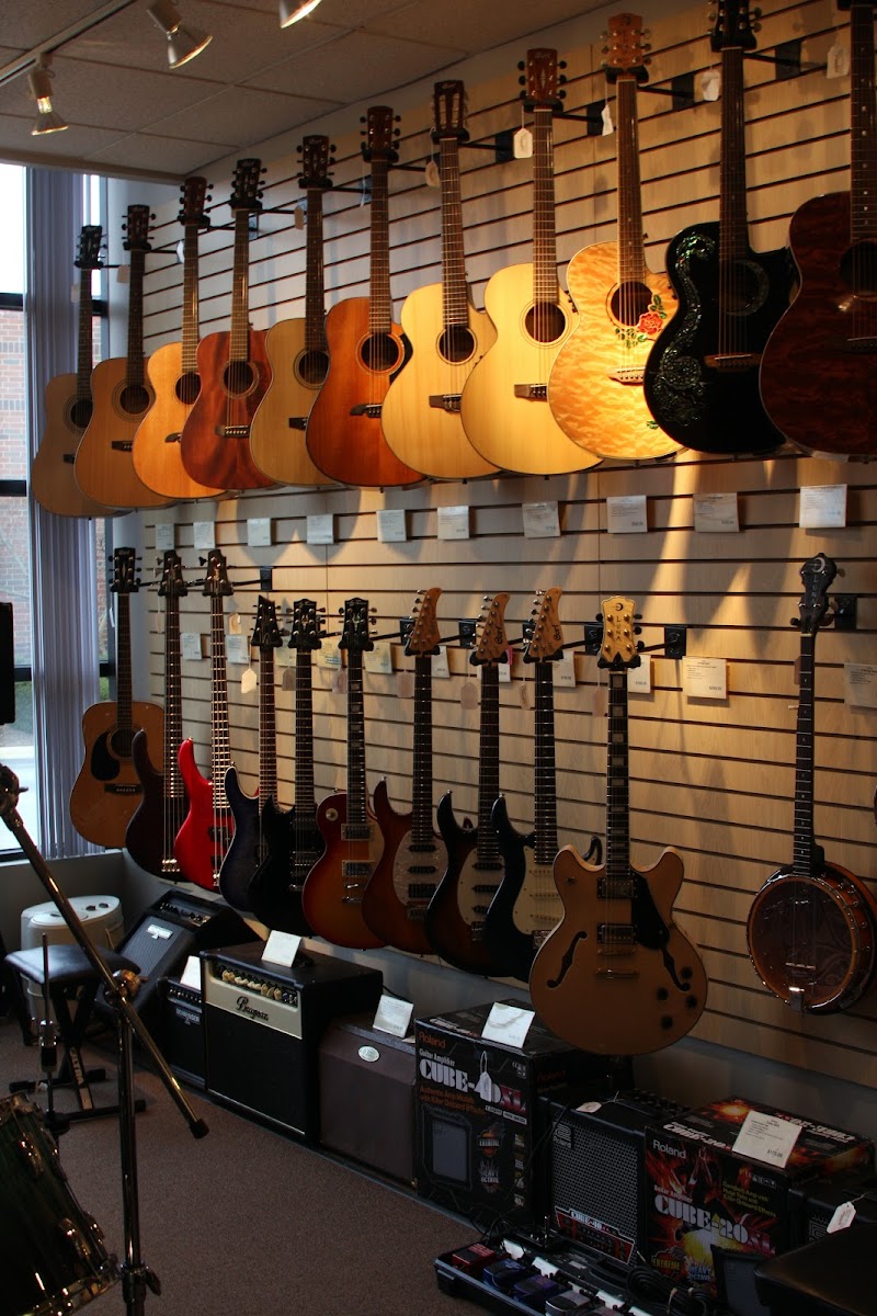 P & M Music gallery photo 1