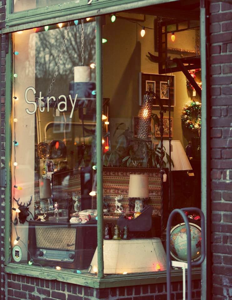 Stray Vintage gallery photo 1