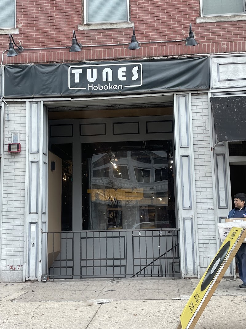Tunes gallery photo 1