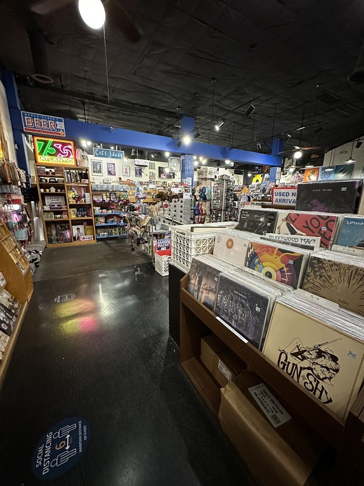 Waterloo Records & Video gallery photo 3